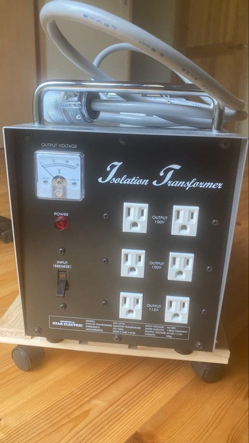 Transformers Adapters 1500W 100V