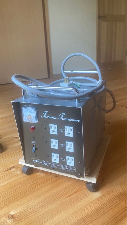 Transformers Adapters 1500W 100V