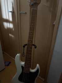 Electric Basses 4 Yamaha