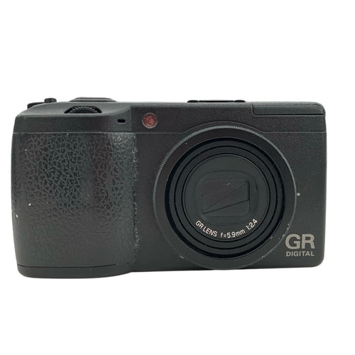 Ricoh Others 186000 Gr Digital F=5.9Mm