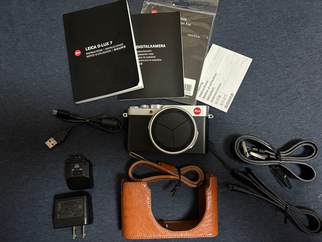 Leica Compact Digital Cameras D-Lux