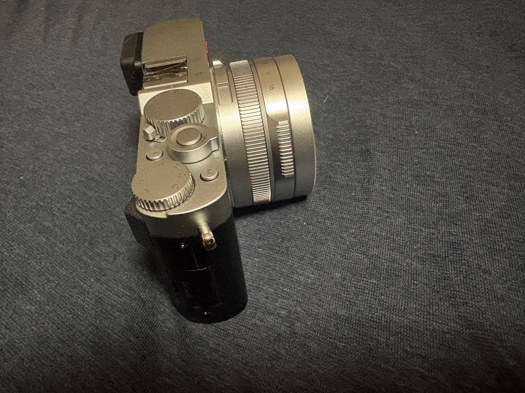 Leica Compact Digital Cameras D-Lux