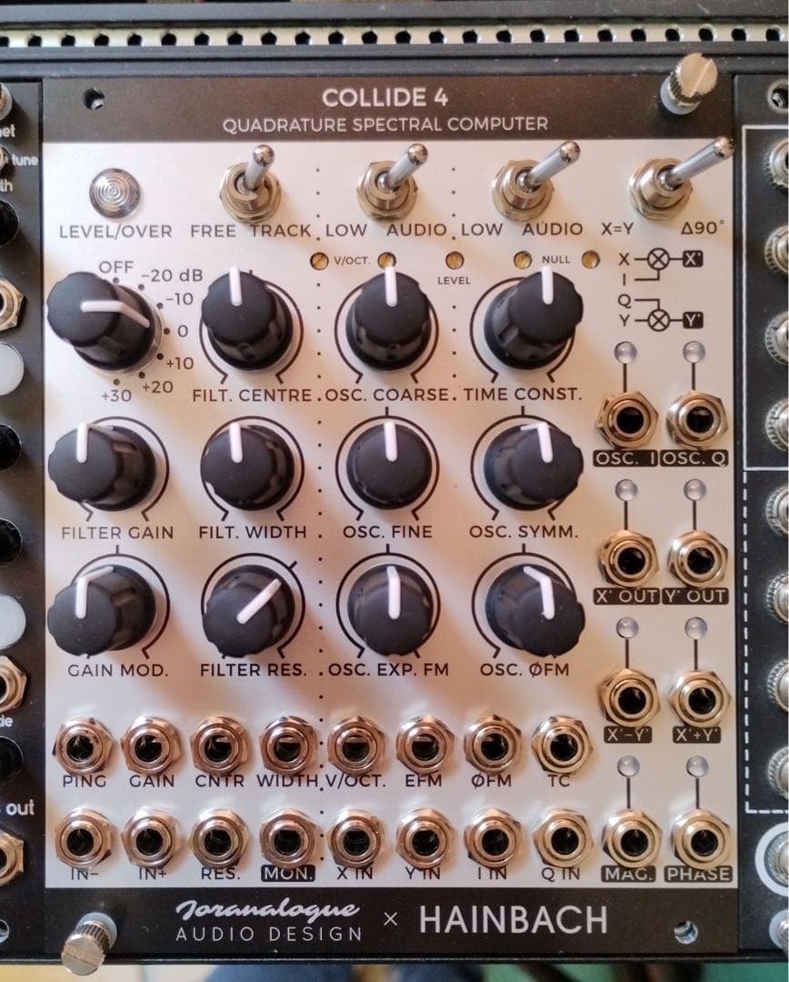 Moog Modular Synthesizer Joranalogue Collide 4