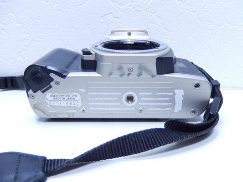 Pentax Slr Camera (Film) Mz-5 1:4 28-70Mm
