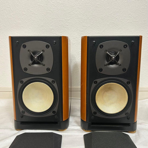 Onkyo Speakers D-112E