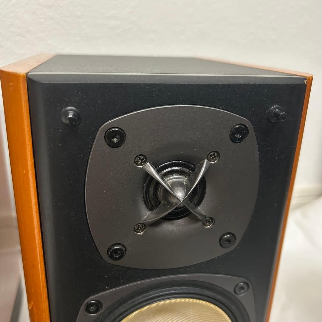 Onkyo Speakers D-112E
