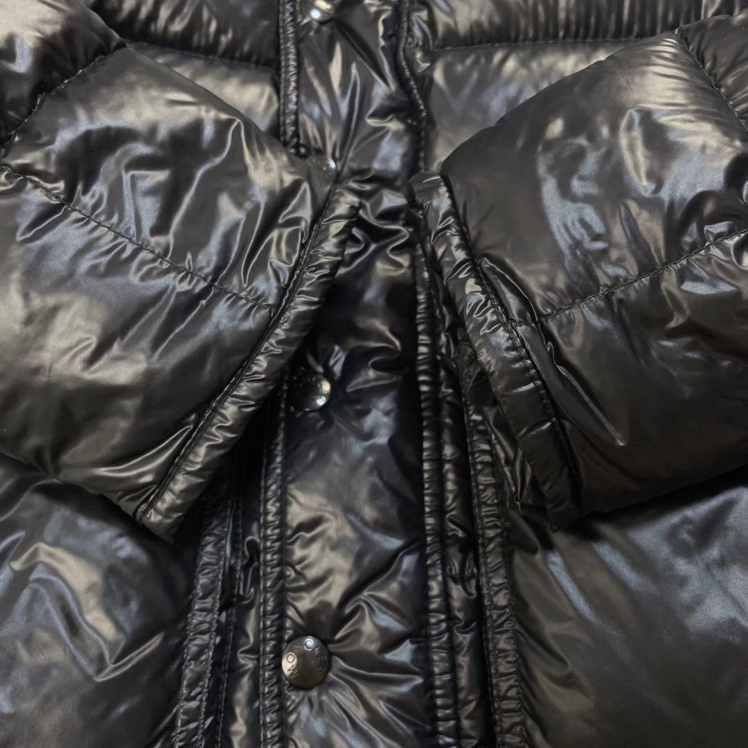 Moncler Down Jackets 6532 Qr Hubert