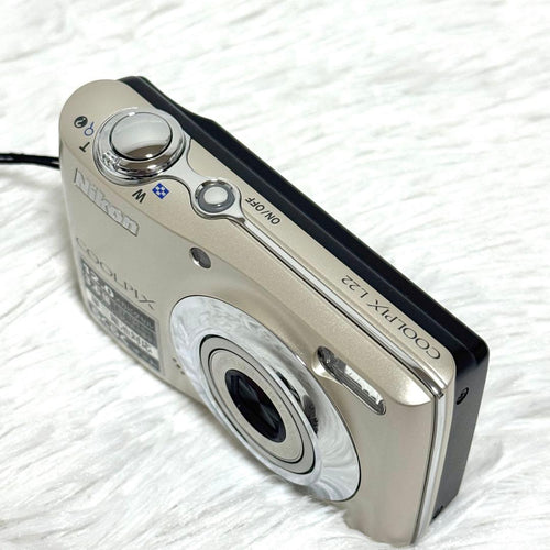 Nikon Compact Digital Cameras Coolpix L22 3