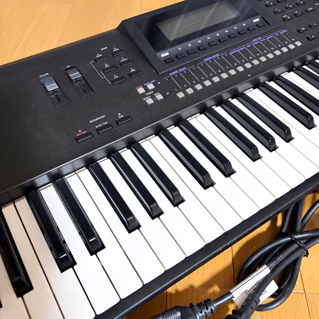 Yamaha Other W5 76