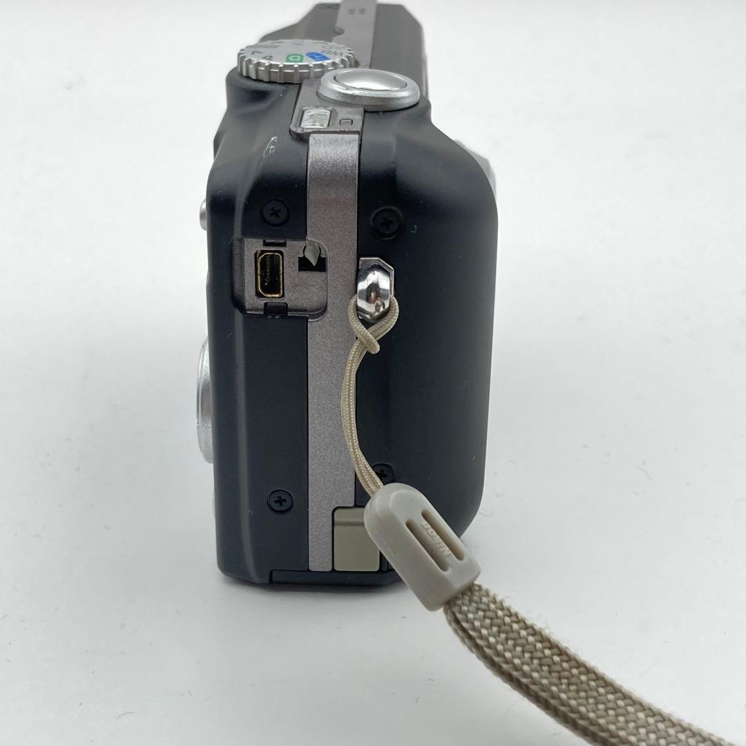 Nikon Compact Digital Camera Coolpix P1 Wi-Fi