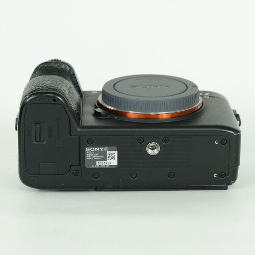Sony Mirrorless Interchangeable Lips 16,300 9 Ilce-9 E