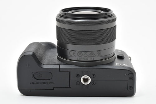 Canon Mirrorless Interchangeable Lips 3000 Kiss M Ef-M 15-45 F3.5-6.3 Is Stm