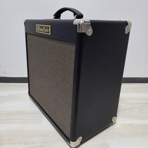 Roland Guitar Amplifiers Bluescube Boss Drive Special