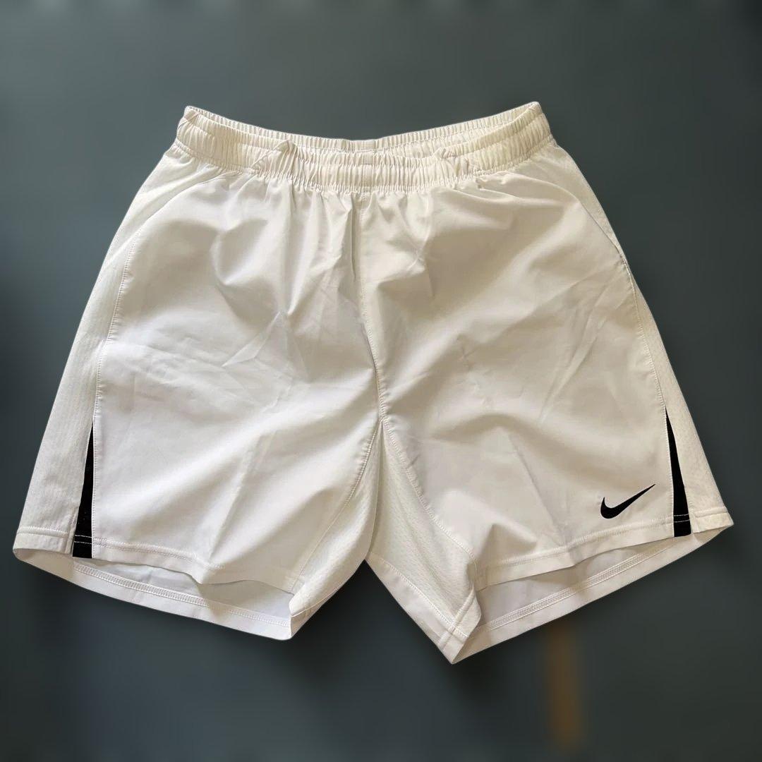 Nike Shorts Bermuda L