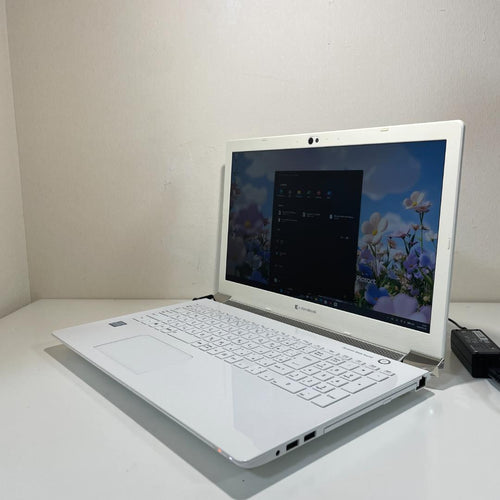 Dynabook Windows Laptops 8 Ynabookp2-T7Kp-Bw I7-8565Ussd512M16