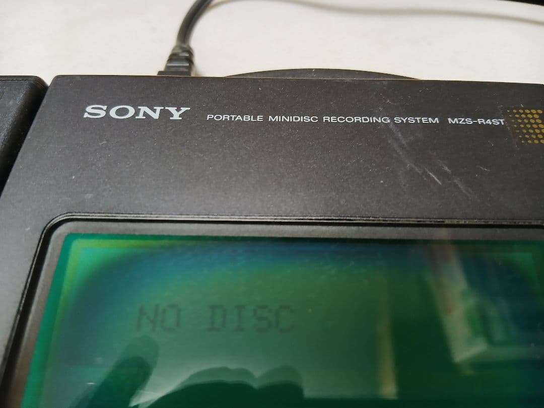 Sony Portable Md Player R Mzs-R4St