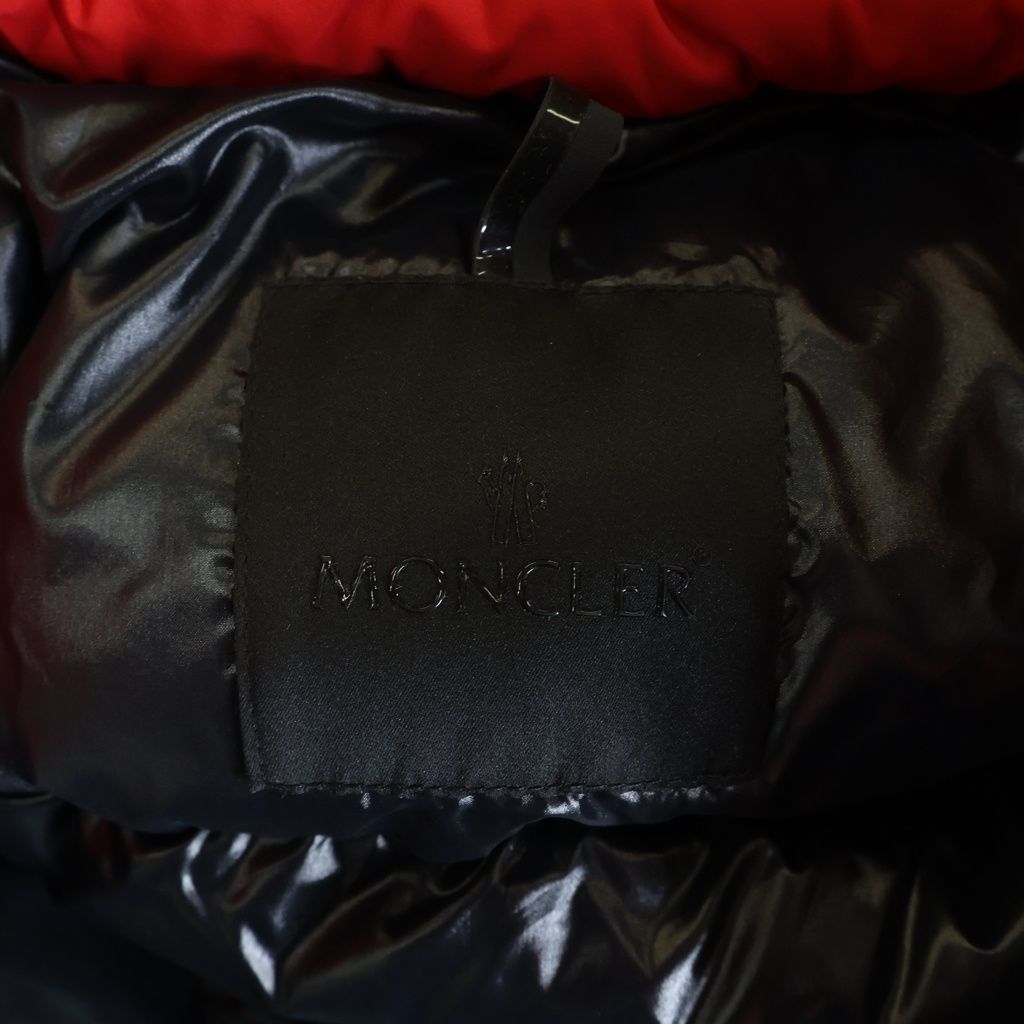 Moncler Others 22Aw Amak H20911A00110 53333