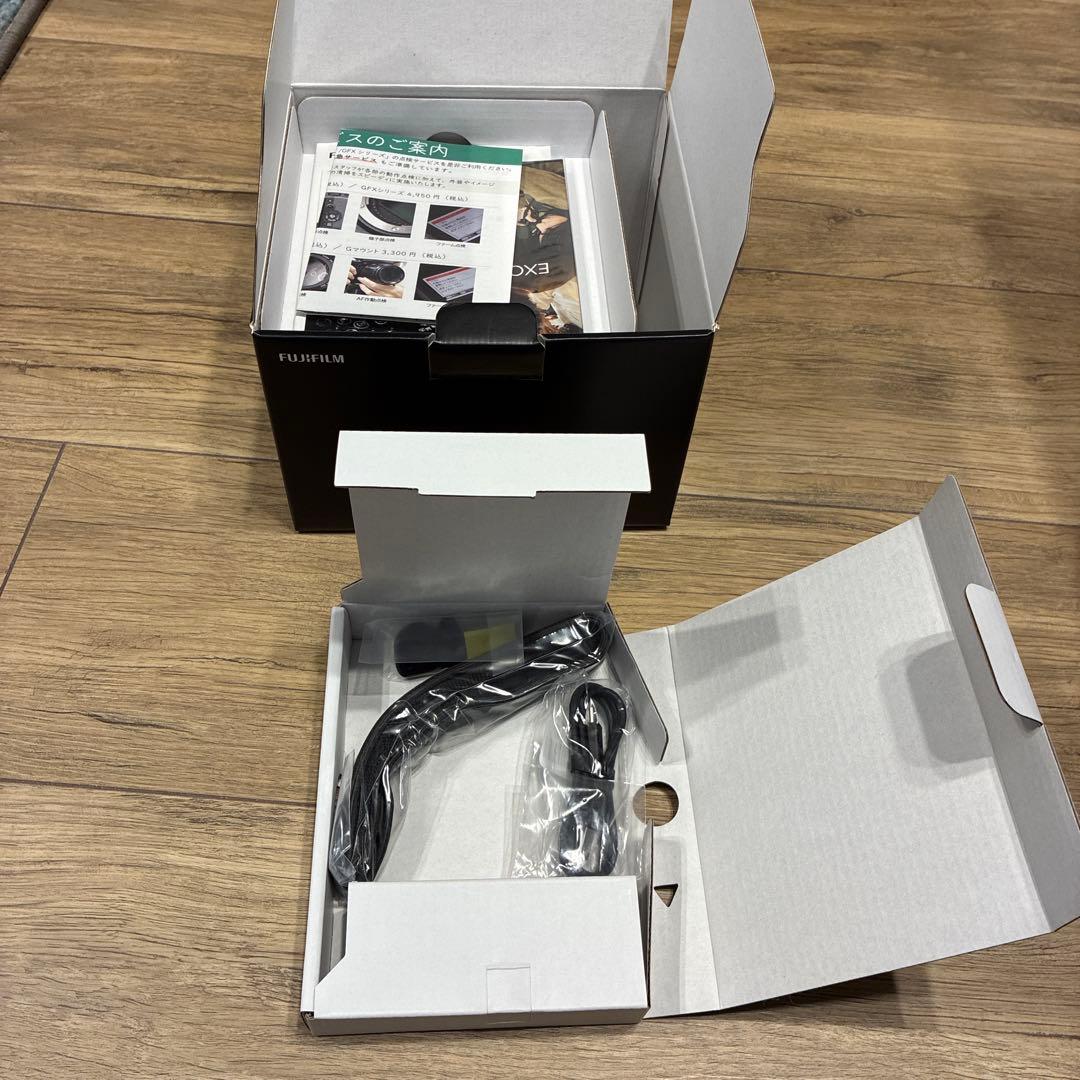 Fujifilm Mirrorless Interchangeable Lens Cameras X100Vi