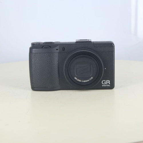 Ricoh Compact Digital Camera Gr Iii (2009/08