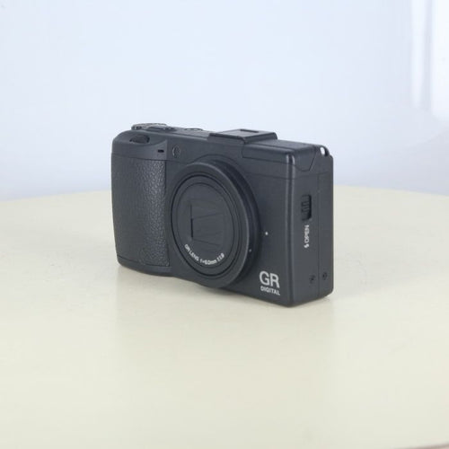 Ricoh Compact Digital Camera Gr Iii (2009/08