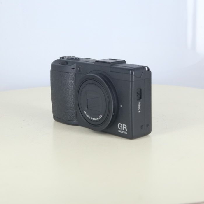 Ricoh Compact Digital Camera Gr Iii (2009/08