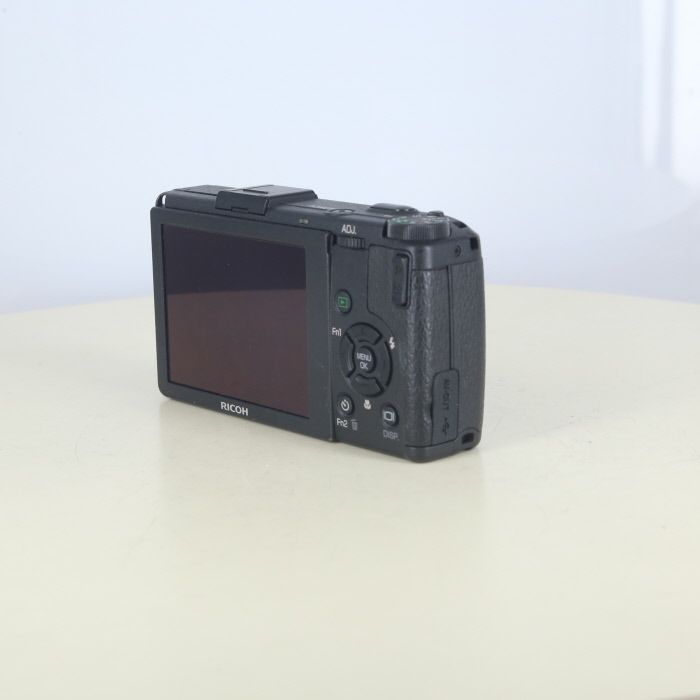 Ricoh Compact Digital Camera Gr Iii (Non Apsc)