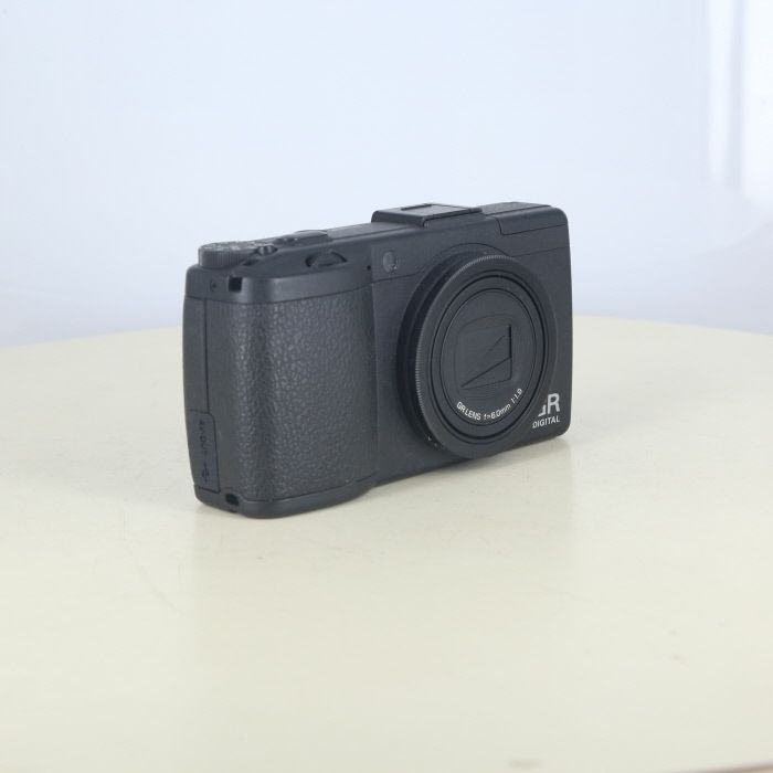 Ricoh Compact Digital Camera Gr Iii (2009/08