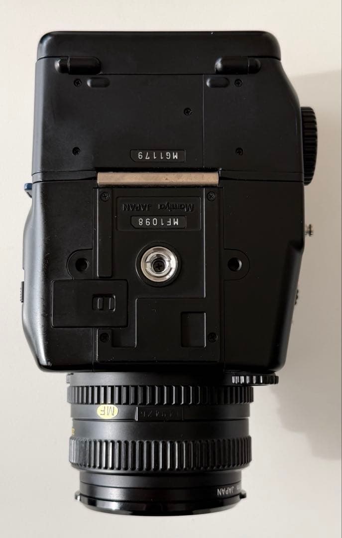 Mamiya Large -Size Medium Format Camera (Film) 645