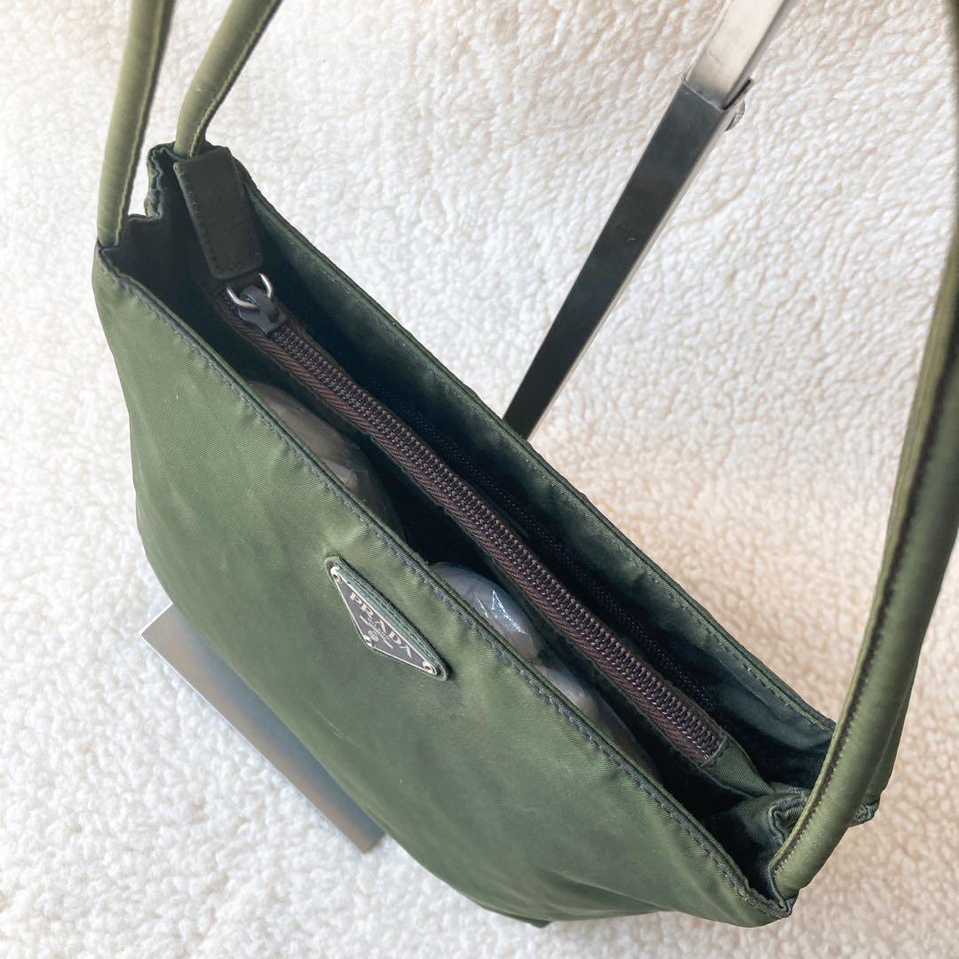 Prada Tote Bags
