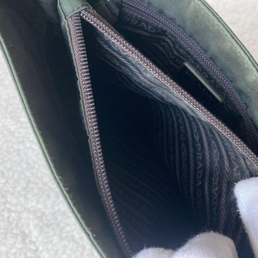 Prada Tote Bags