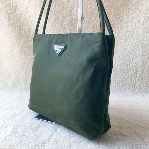 Prada Tote Bags