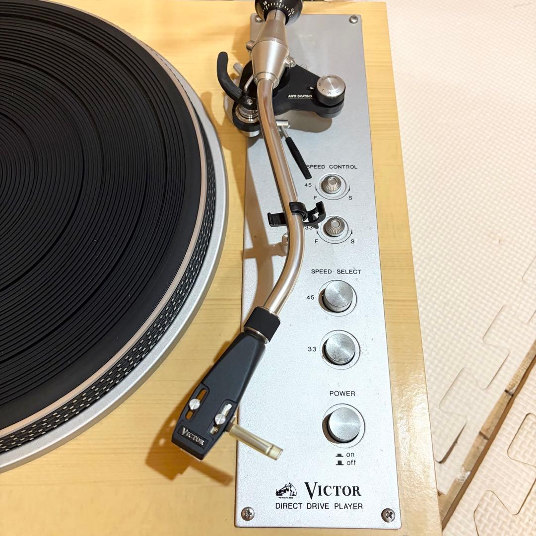 Victor Record Players (Turntables) Jl-B31