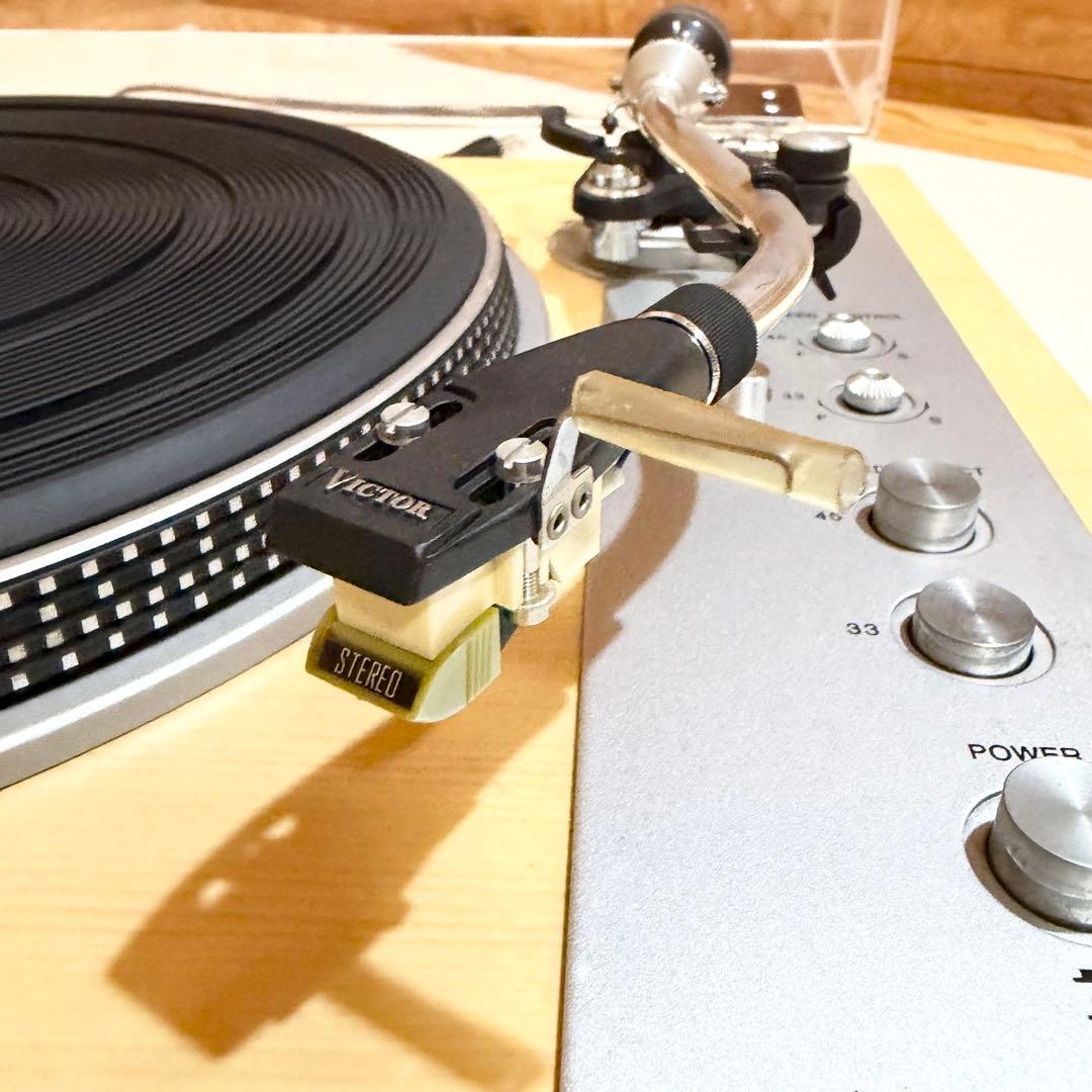Victor Record Players (Turntables) Jl-B31