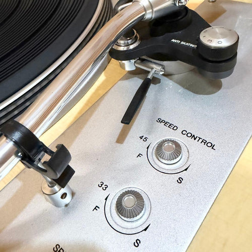 Victor Record Players (Turntables) Jl-B31