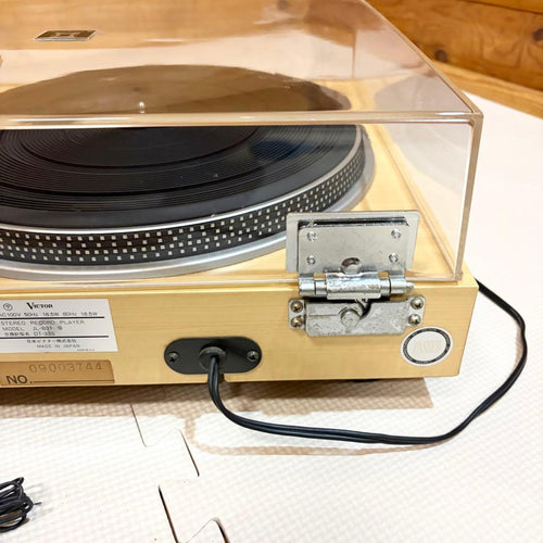 Victor Record Players (Turntables) Jl-B31