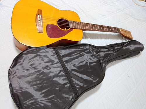 Yamaha Acoustic Guitars Jr1