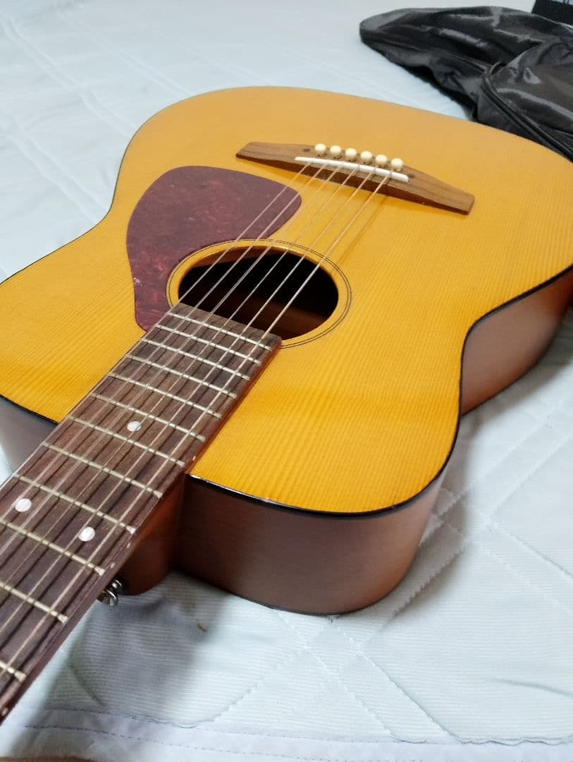 Yamaha Acoustic Guitars Jr1