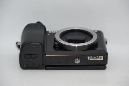 Mirrorless Interchangeable Lips Sony 6000