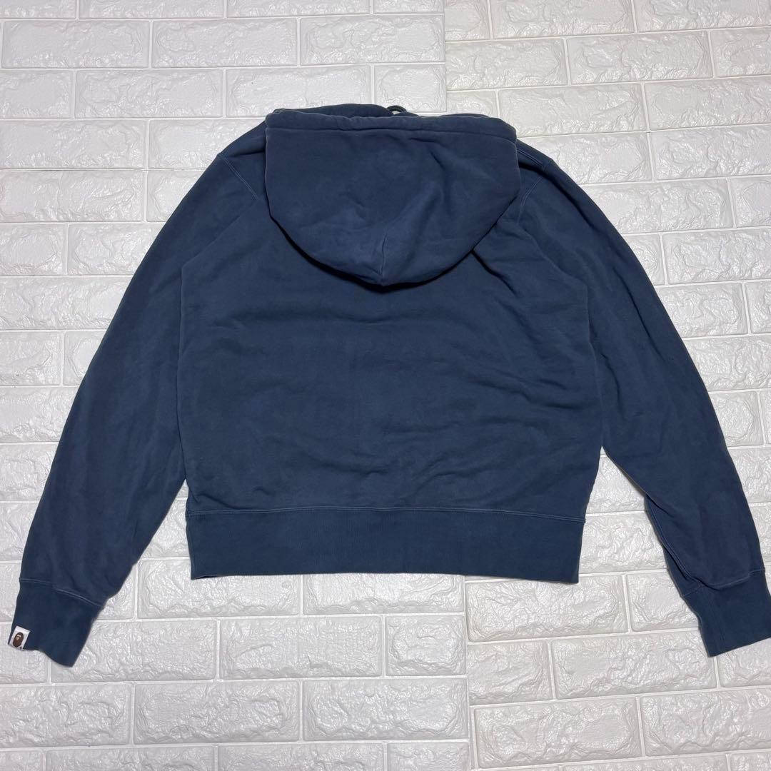 A Bathing Ape Hoodies M