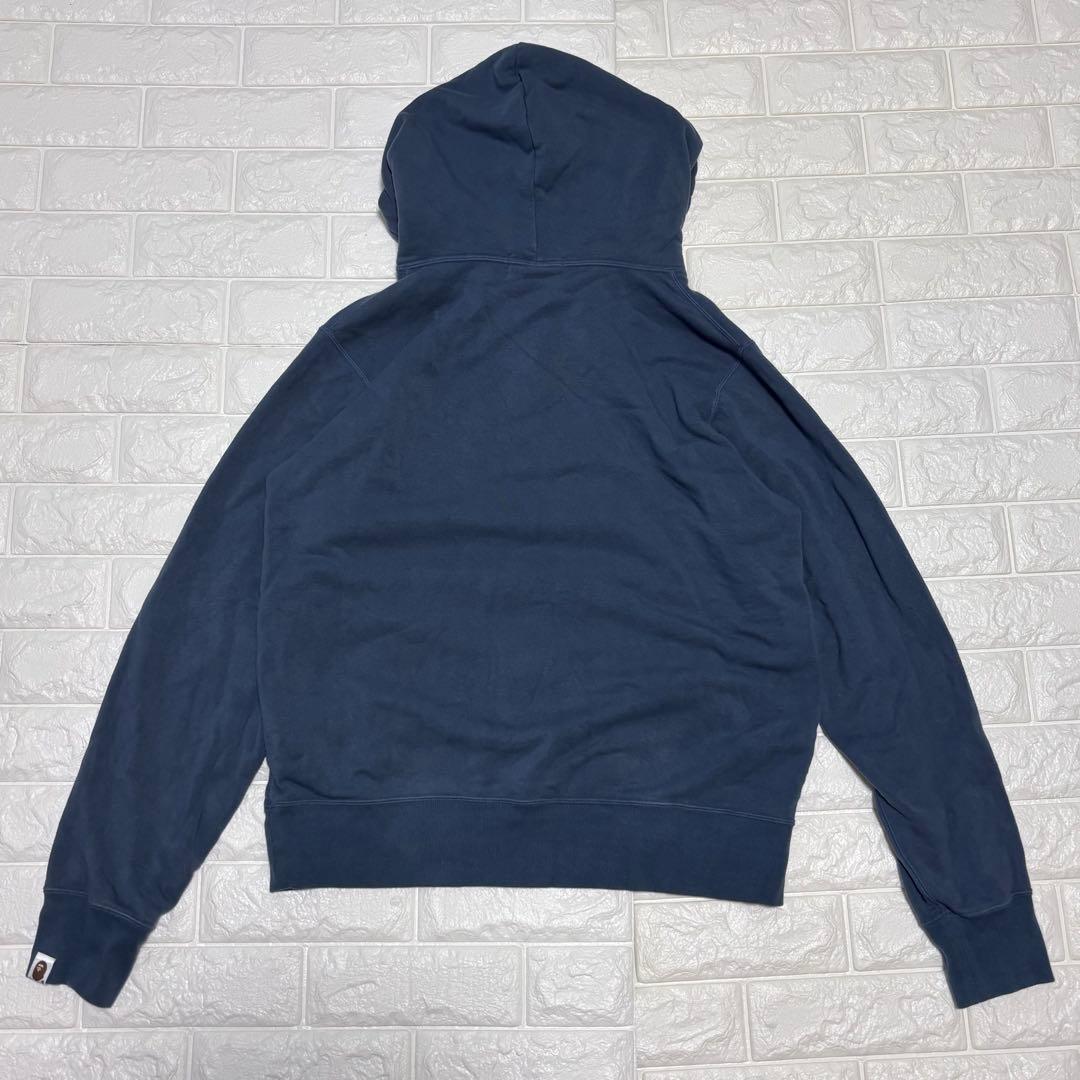 A Bathing Ape Hoodies M