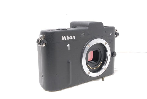 Nikon Mirrorless Interchangeable Lips 526 1 V1