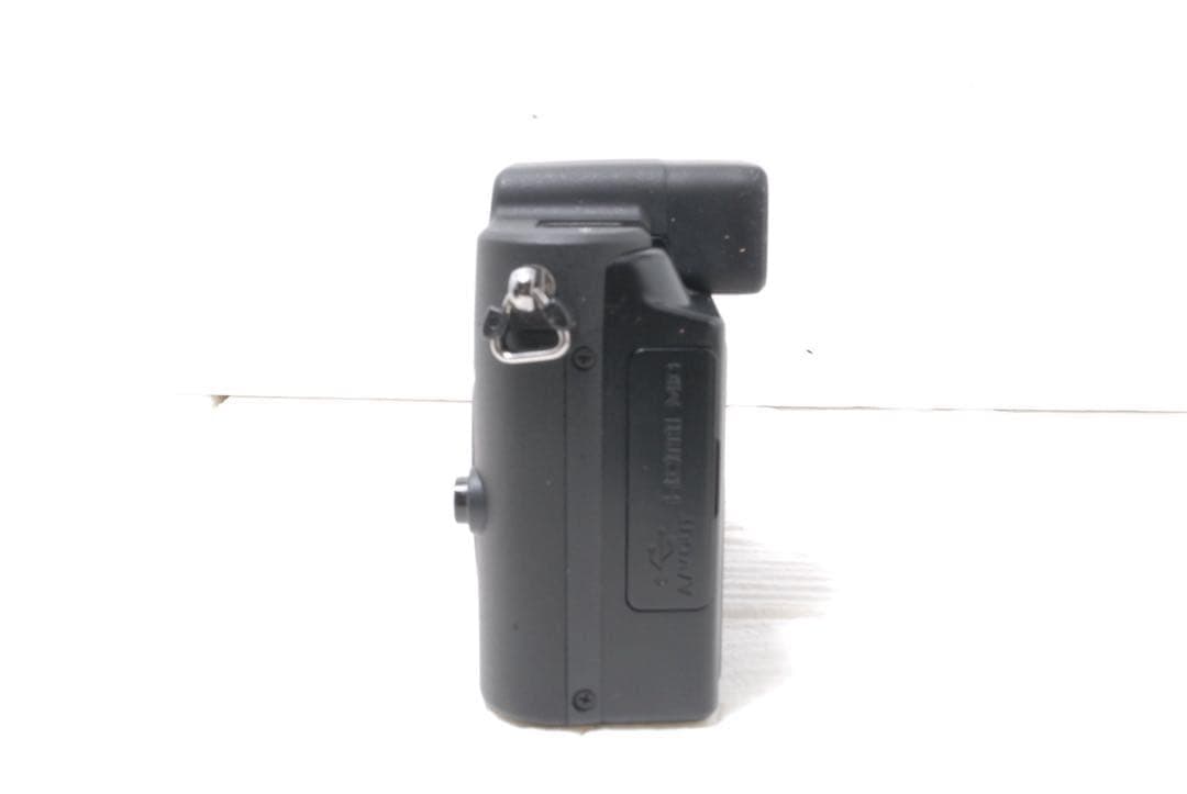 Nikon Mirrorless Interchangeable Lips 526 1 V1