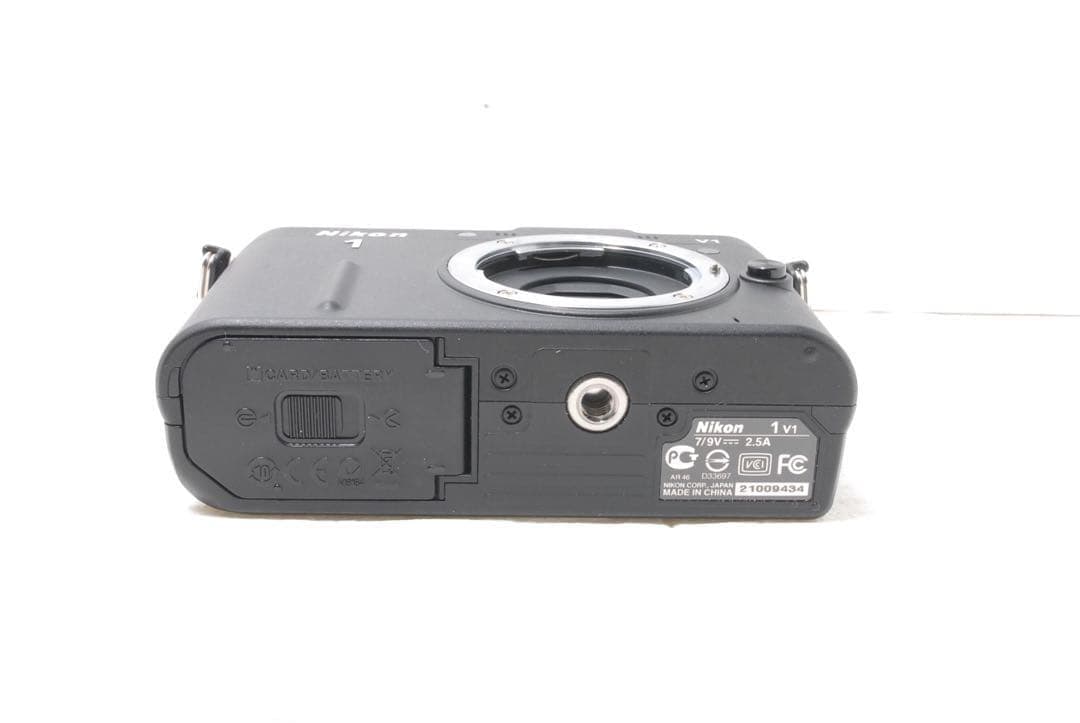 Nikon Mirrorless Interchangeable Lips 526 1 V1