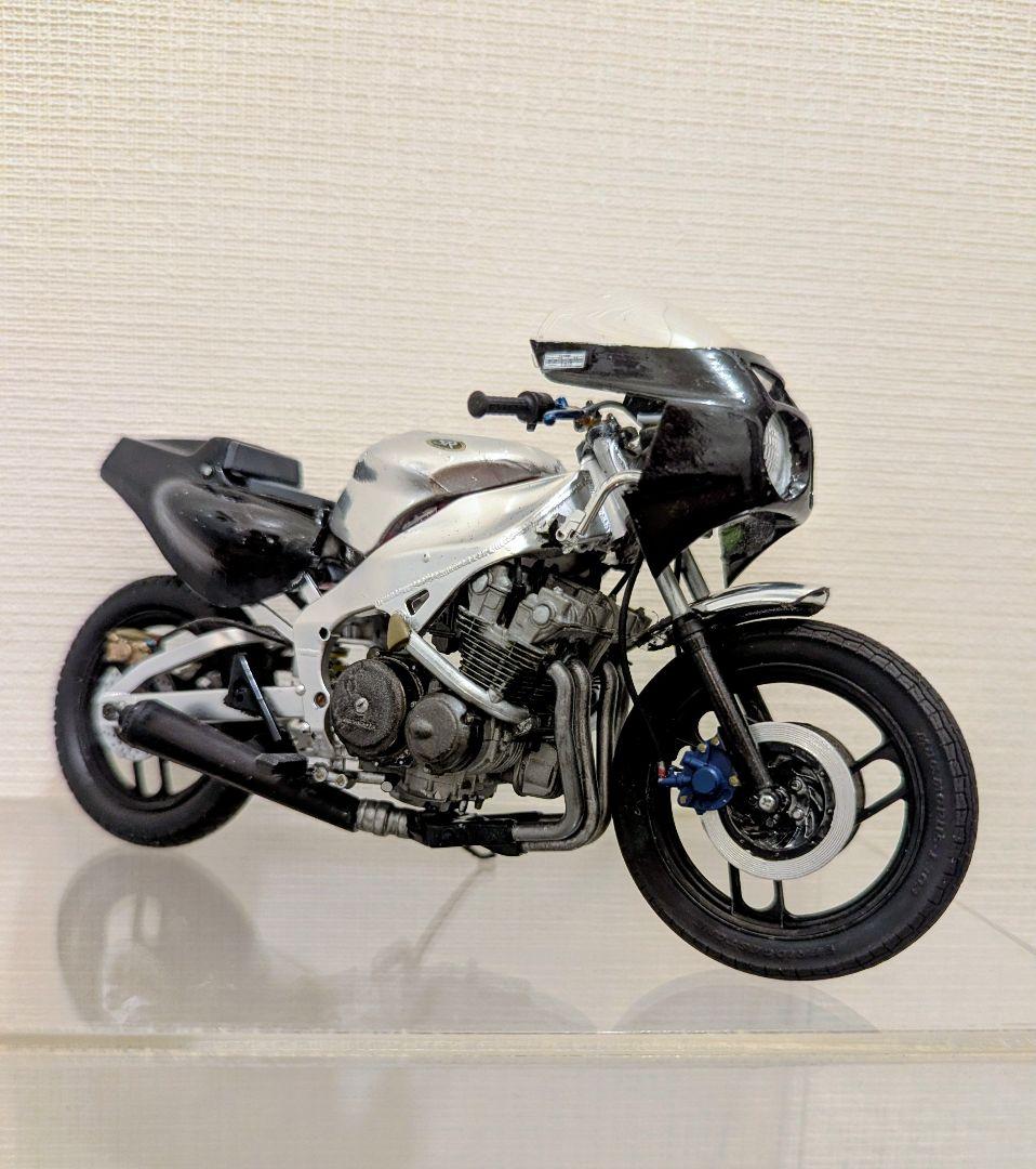 Motorcycles 1/12
