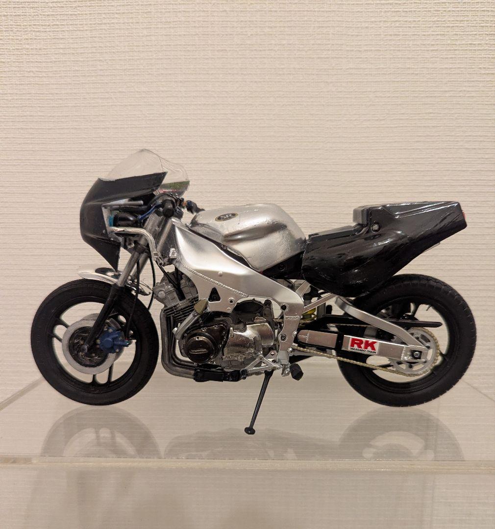 Motorcycles 1/12