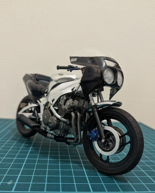 Motorcycles 1/12