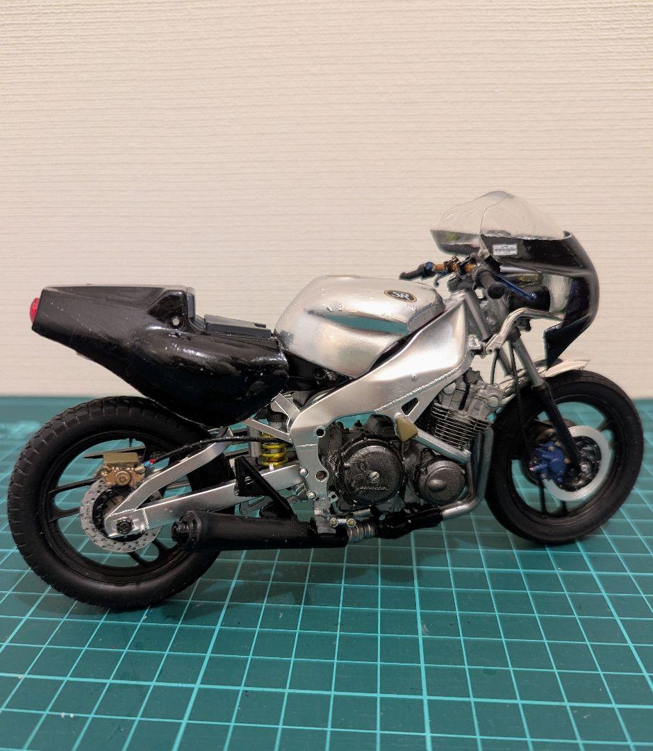 Motorcycles 1/12