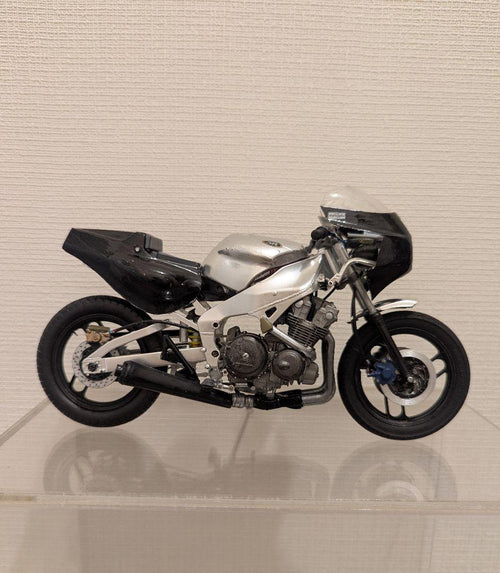 Motorcycles 1/12