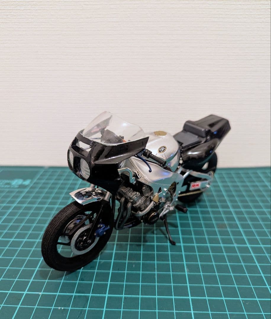 Motorcycles 1/12