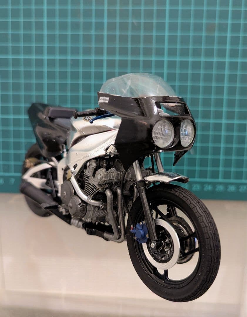 Motorcycles 1/12